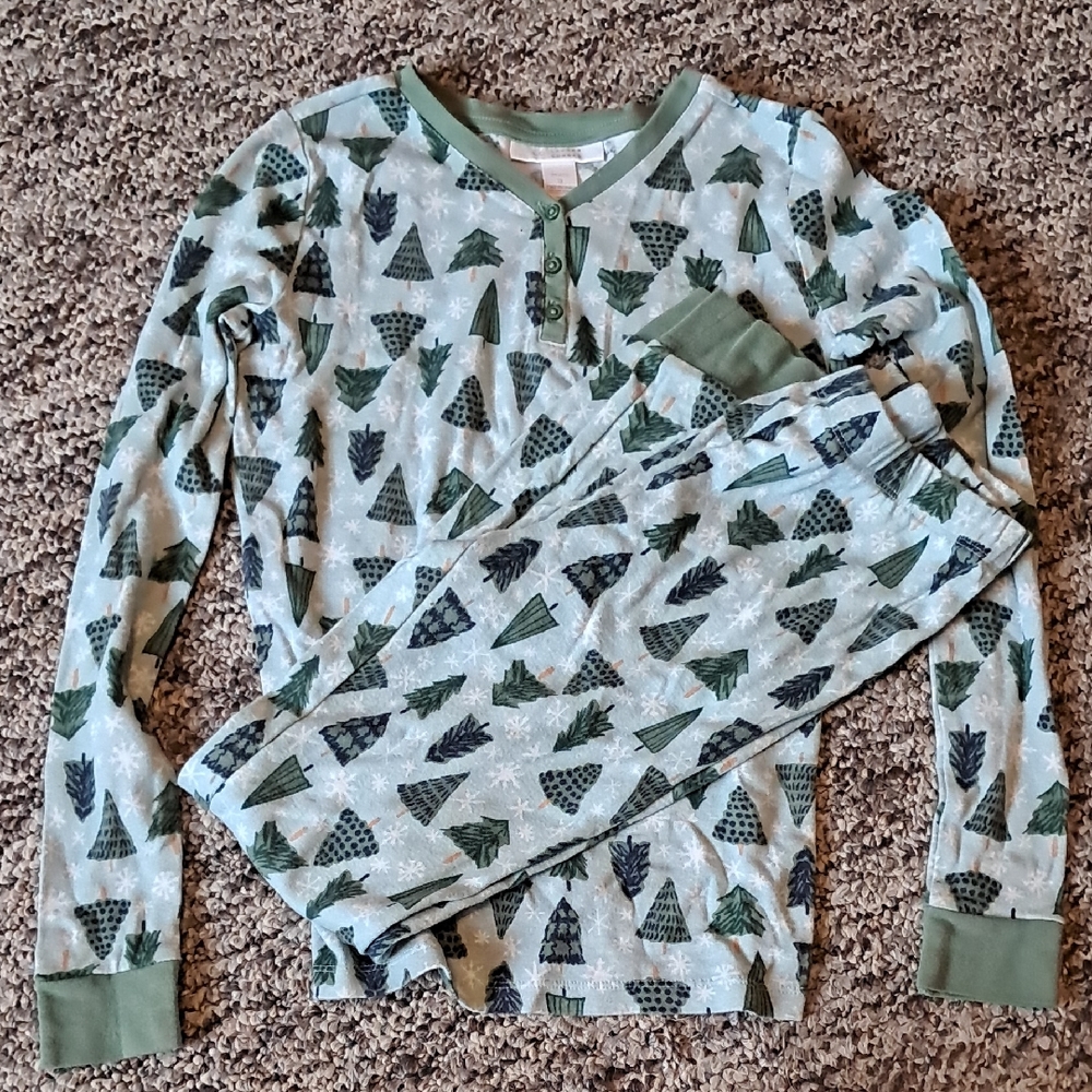 Green and Blue Tree Print Pajama Set